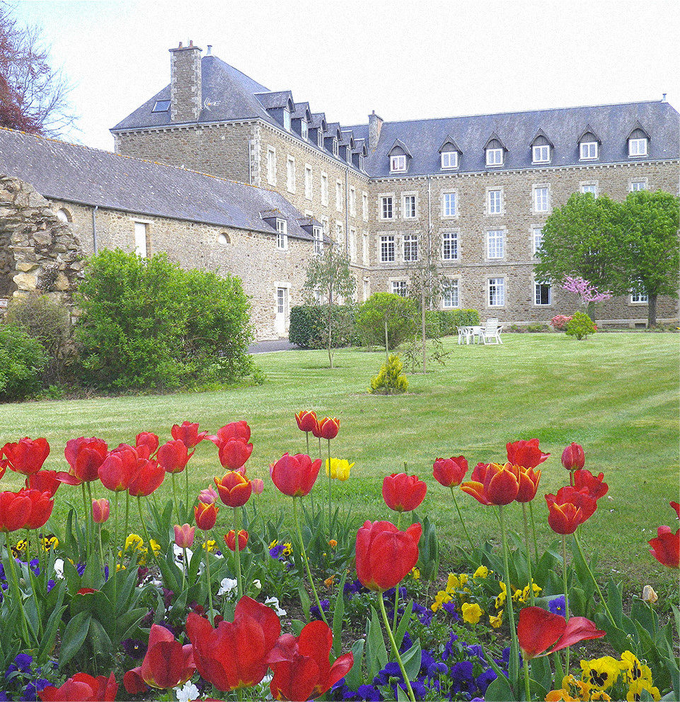 Maison d'accueil pour groupes (scolaires, colonies, familles, spécialisés) entre Dinan et Saint-Malo